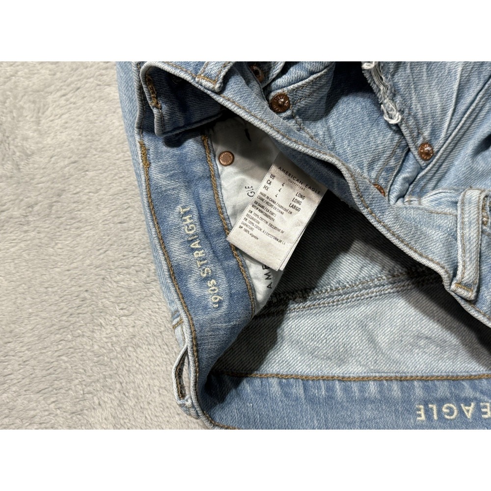 American Eagle 90's Straight Women's 4 Long Light Wash Blue Denim Jeans 28x32 - Picture 6 of 9